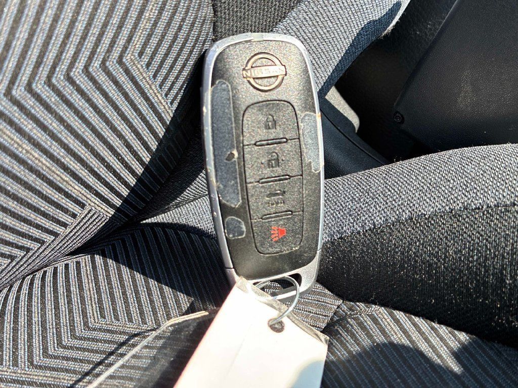 Certified 2024 Nissan Versa SV FWD image 9