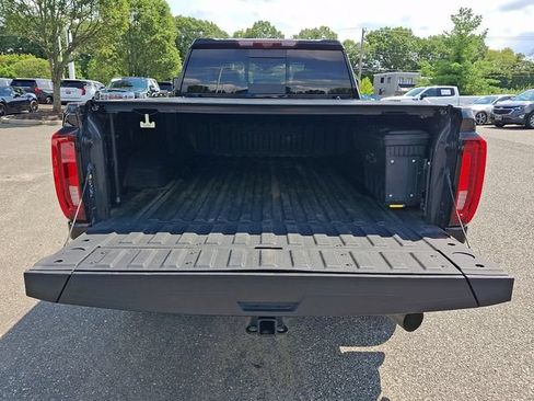 Used 2022 GMC Sierra 2500 Denali w/ Denali Black Diamond Edition AWD/4WD image 32