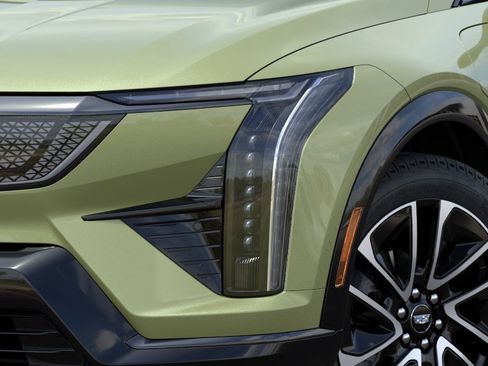 New 2027 Cadillac Optiq Sport AWD/4WD image 10