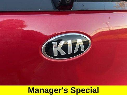 Used 2021 Kia Niro EX Premium w/ Cold Weather Package image 51