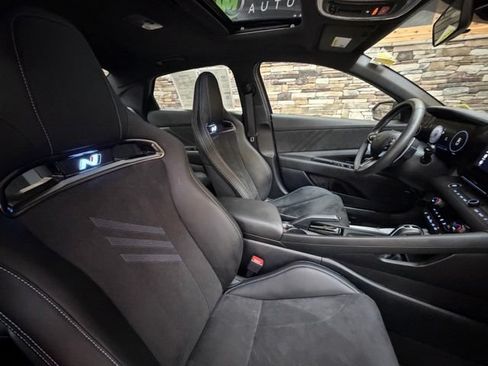 Certified 2025 Hyundai Elantra N FWD image 17