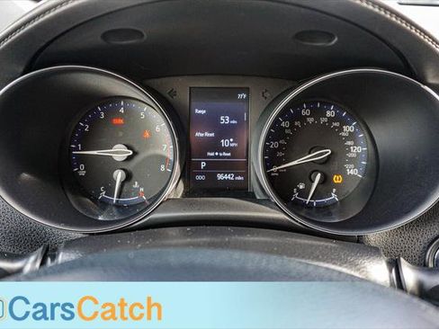 Used 2019 Toyota C-HR XLE image 23