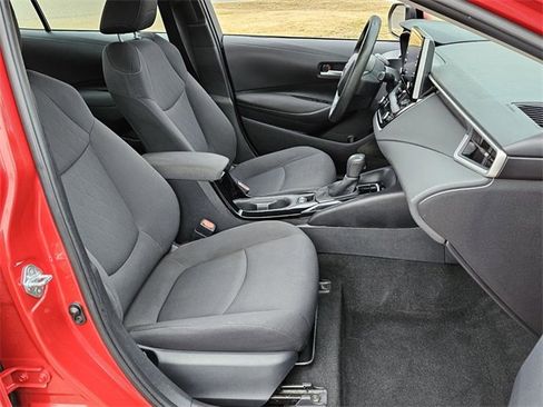 Used 2020 Toyota Corolla LE image 14