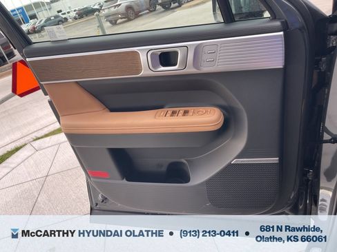 Used 2026 Hyundai Santa Fe Calligraphy FWD image 39