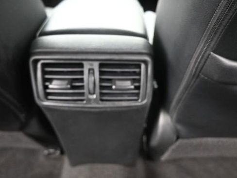 Used 2016 Nissan Rogue SL FWD image 25