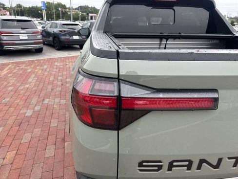 Used 2023 Hyundai Santa Cruz Limited AWD/4WD image 10
