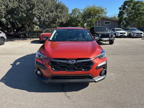 Used 2025 Subaru Crosstrek 2.0i Premium image 8