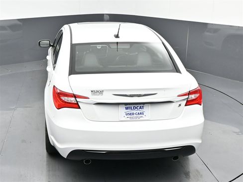 Used 2012 Chrysler 200 S image 25