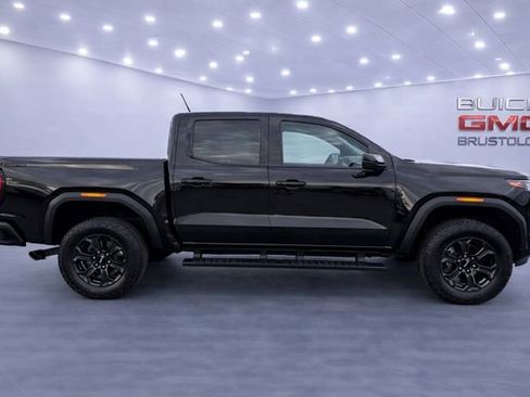 Used 2023 GMC Canyon Elevation w/ Elevation Premium Package image 2
