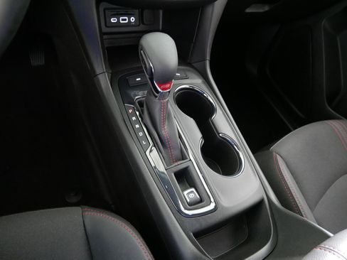 Used 2023 Chevrolet Equinox RS AWD/4WD image 24