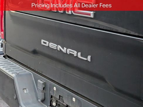 Used 2020 GMC Sierra 2500 Denali w/ Denali Ultimate Package AWD/4WD image 7