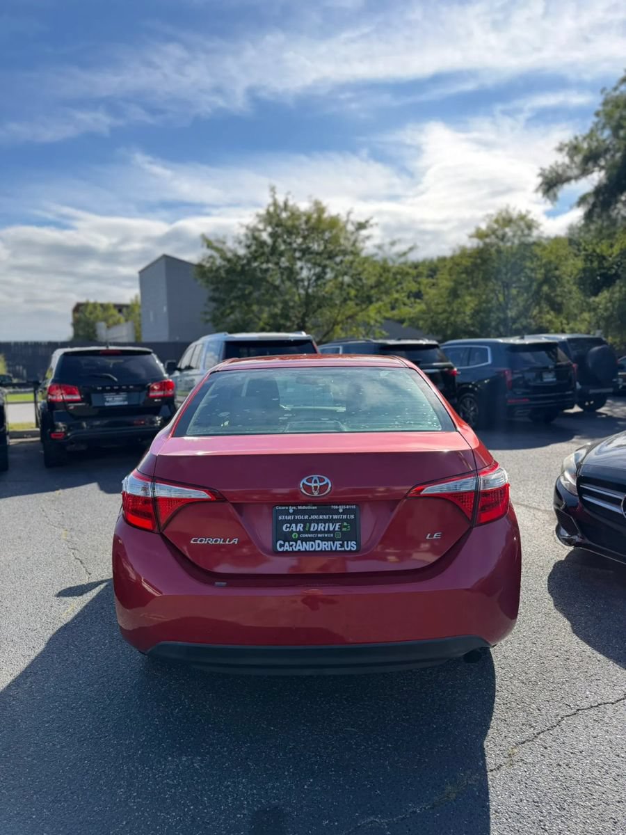 Used 2016 Toyota Corolla LE FWD image 4