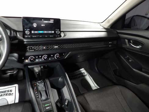 Used 2024 Honda Accord EX image 13