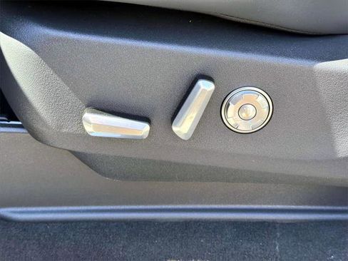 New 2025 Lincoln Navigator L Reserve image 15