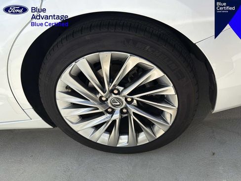 Used 2021 Lexus ES 300h w/ Luxury Package FWD image 13