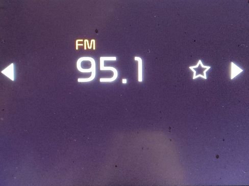 Used 2023 Kia Soul LX w/ LX Technology Package image 25