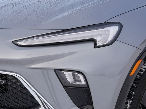 Used 2024 Buick Encore GX Sport Touring w/ Advanced Technology Package image 16