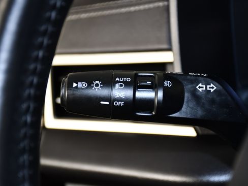 Used 2024 Mitsubishi Outlander SEL AWD/4WD image 22