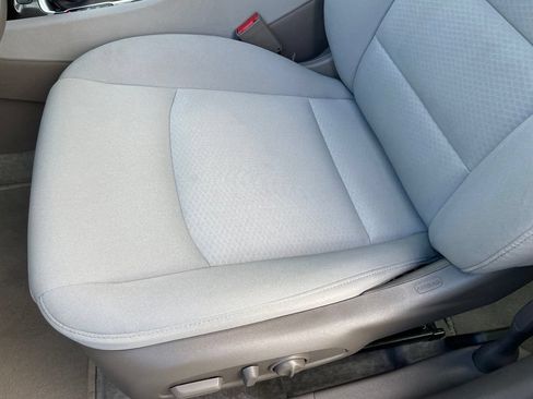 Used 2025 Chevrolet Malibu LT FWD image 24