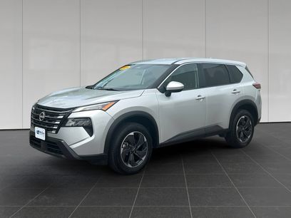 Used 2024 Nissan Rogue SV