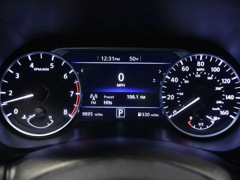 Certified 2024 Nissan Sentra SV image 17