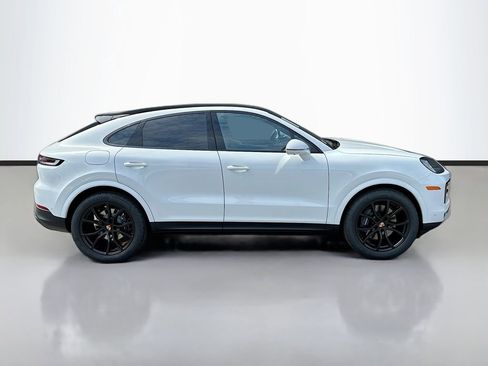 New 2026 Porsche Cayenne Coupe AWD/4WD image 8