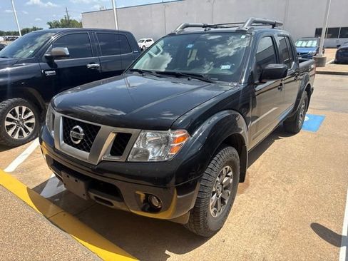 Used 2020 Nissan Frontier PRO-4X w/ Pro-4x Utility Package AWD/4WD image 1