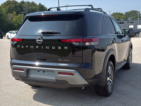 New 2026 Nissan Pathfinder SL AWD/4WD image 5
