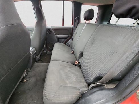 Used 2002 Jeep Liberty Sport image 9