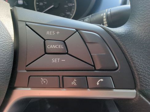 New 2025 Nissan Versa SV w/ Trunk Package image 21