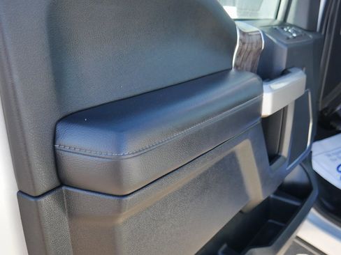 Used 2017 Ford F250 Lariat w/ Lariat Ultimate Package image 82