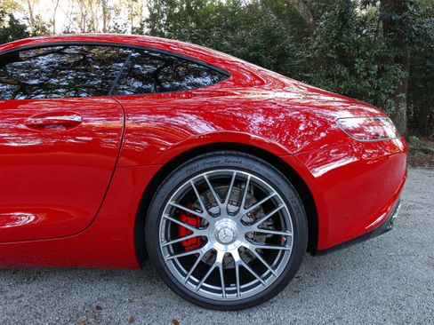 Used 2018 Mercedes-Benz AMG GT S image 54