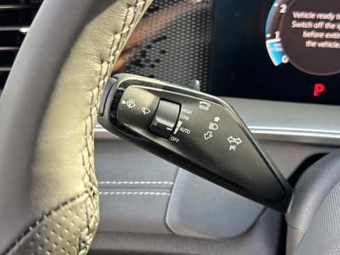 New 2026 Volkswagen Tiguan SE R-Line image 27