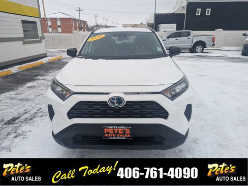 Used 2020 Toyota RAV4 LE image 7
