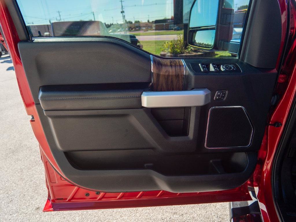 Used 2020 Ford F150 Lariat w/ Equipment Group 502A Luxury AWD/4WD image 19