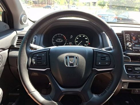 Used 2025 Honda Ridgeline RTL image 20