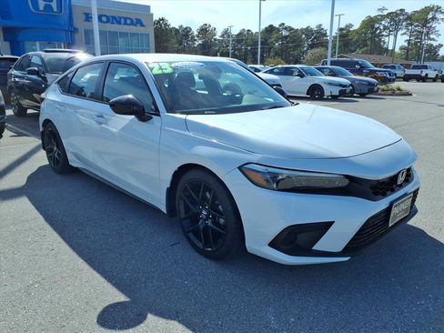 Certified 2023 Honda Civic Sport image 1