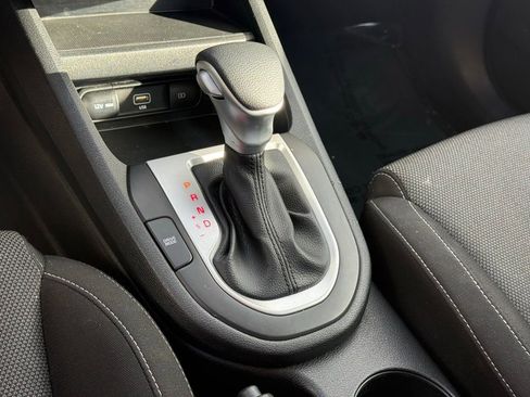 Used 2024 Kia Forte LXS image 21