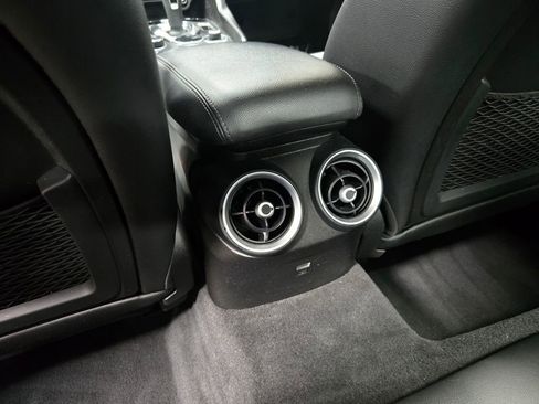 Used 2021 Alfa Romeo Giulia Sprint w/ Nero Edizione image 36