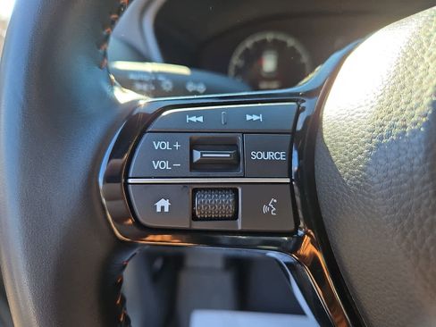 Certified 2025 Honda HR-V Sport image 22