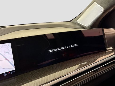 Used 2026 Cadillac Escalade V w/ LPO, ONYX Package image 21