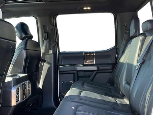 Used 2015 Ford F150 Platinum w/ Equipment Group 701A Luxury image 27