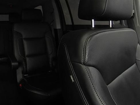 Used 2016 Chevrolet Suburban LT AWD/4WD image 32