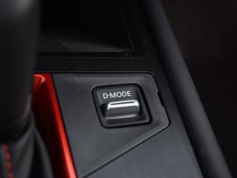 New 2025 Nissan Kicks SR image 22