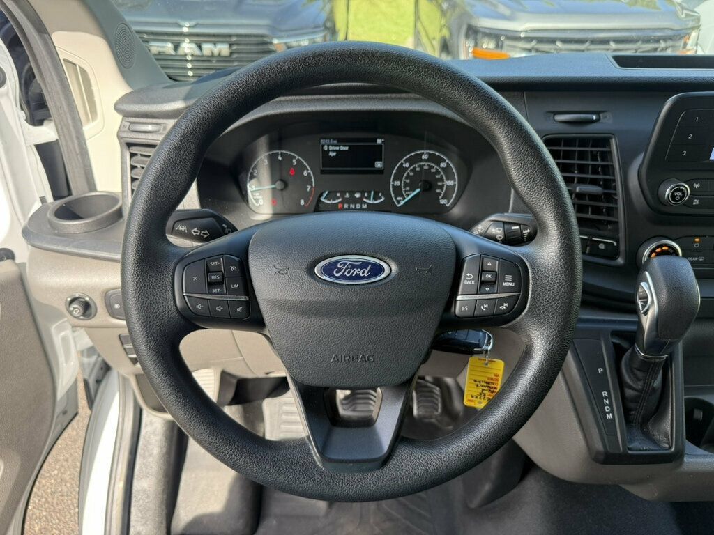 Used 2025 Ford Transit 250 Low Roof w/ Exterior Upgrade Package RWD image 5