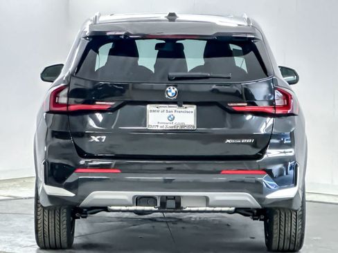 Used 2026 BMW X1 xDrive28i w/ Convenience Package AWD/4WD image 7