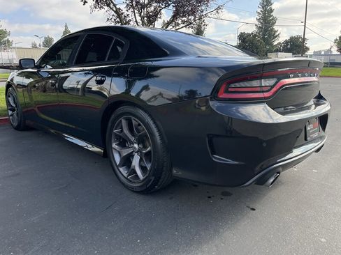 Used 2019 Dodge Charger R/T w/ Plus Group image 9