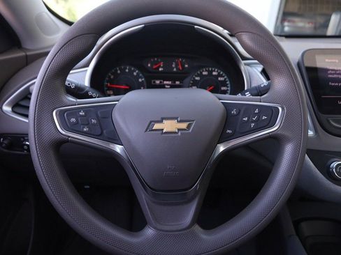Used 2020 Chevrolet Malibu LS FWD image 10
