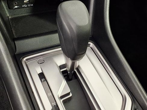 Used 2020 Subaru Forester Premium image 22