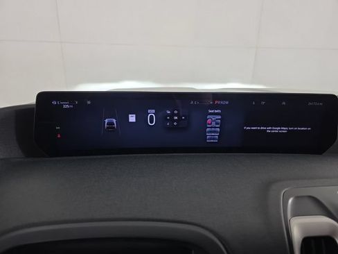 Used 2025 Ford Expedition Active AWD/4WD image 12